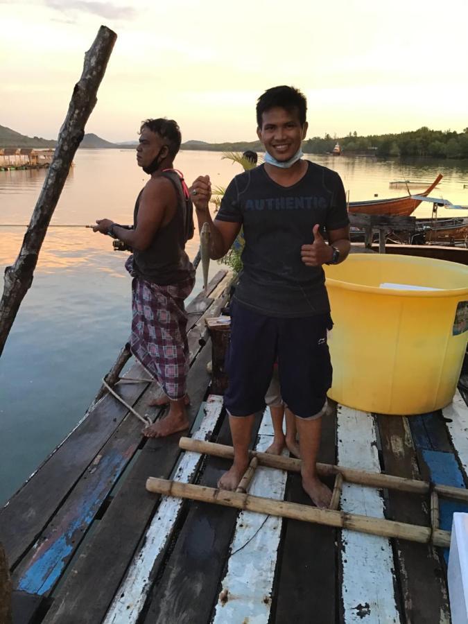Homestay&Chaoleyseafoodrestaurant Ko Pu Exterior photo