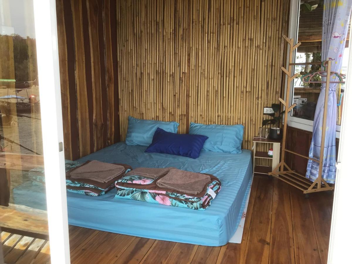 Homestay&Chaoleyseafoodrestaurant Ko Pu Exterior photo