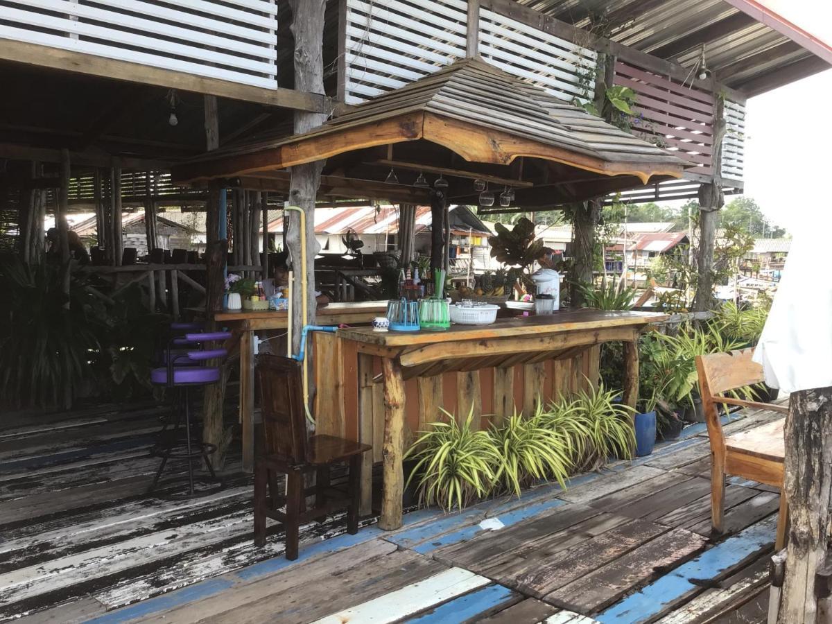 Homestay&Chaoleyseafoodrestaurant Ko Pu Exterior photo